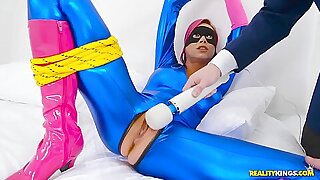 Babe Anna Bell Peaks Crazy Xxx Video